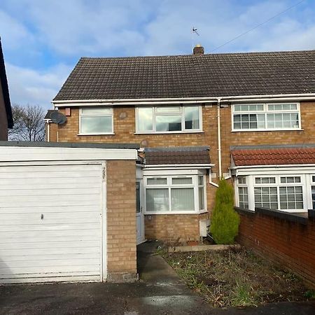 Cozy 4 Bedroom House In Smethwick With 4 Bathrooms Perfect For Contractors And Families Birmingham Exterior foto